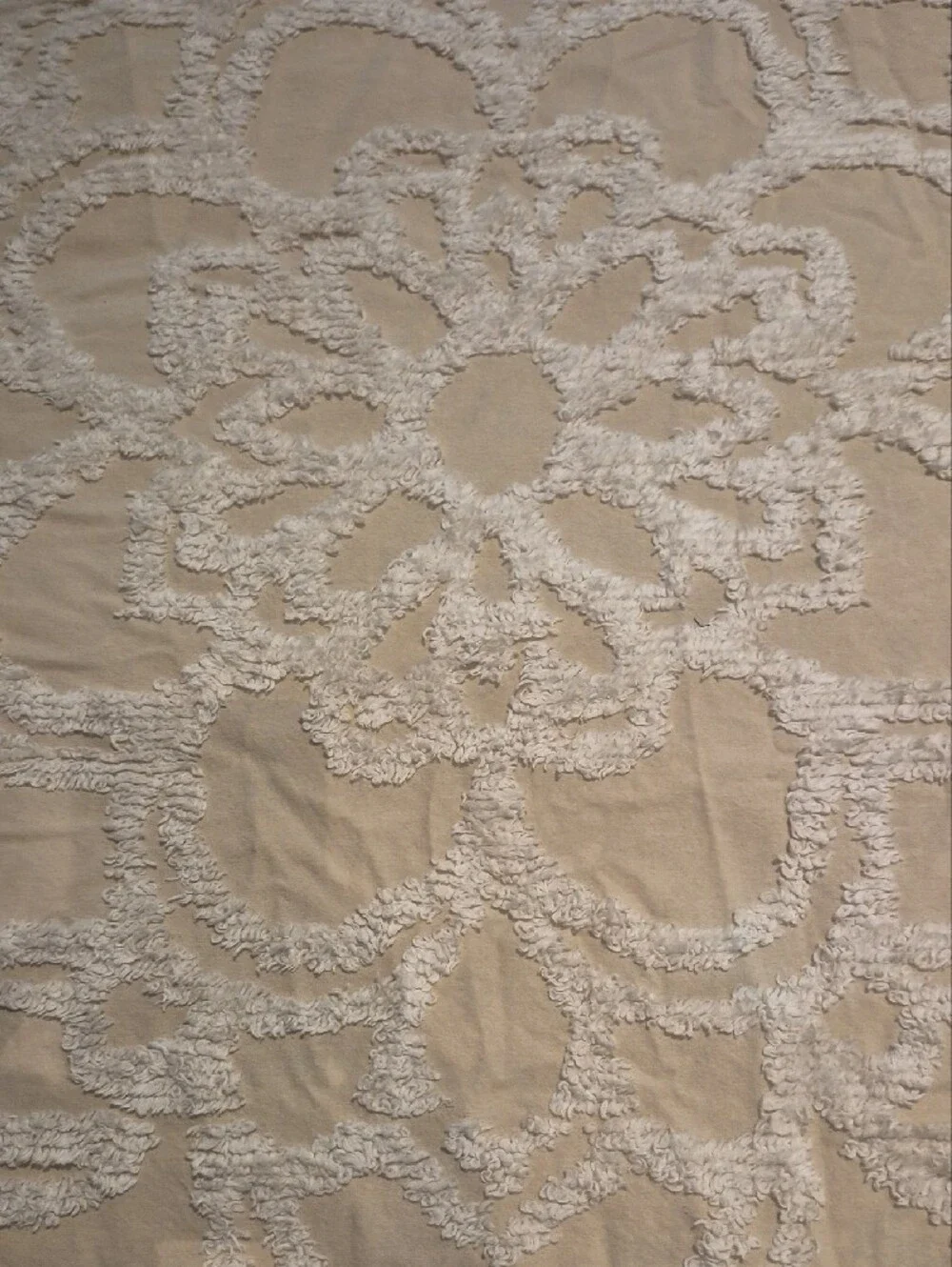 Lightweight  Chenille Comforter Set - Cream